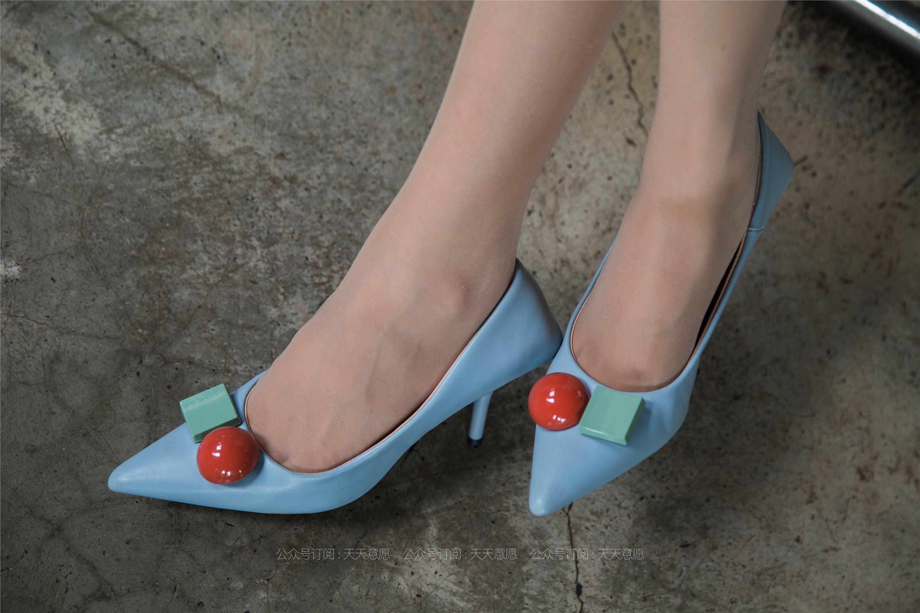 IESS异思趣向 - 模特：美子《玩滑滑梯》